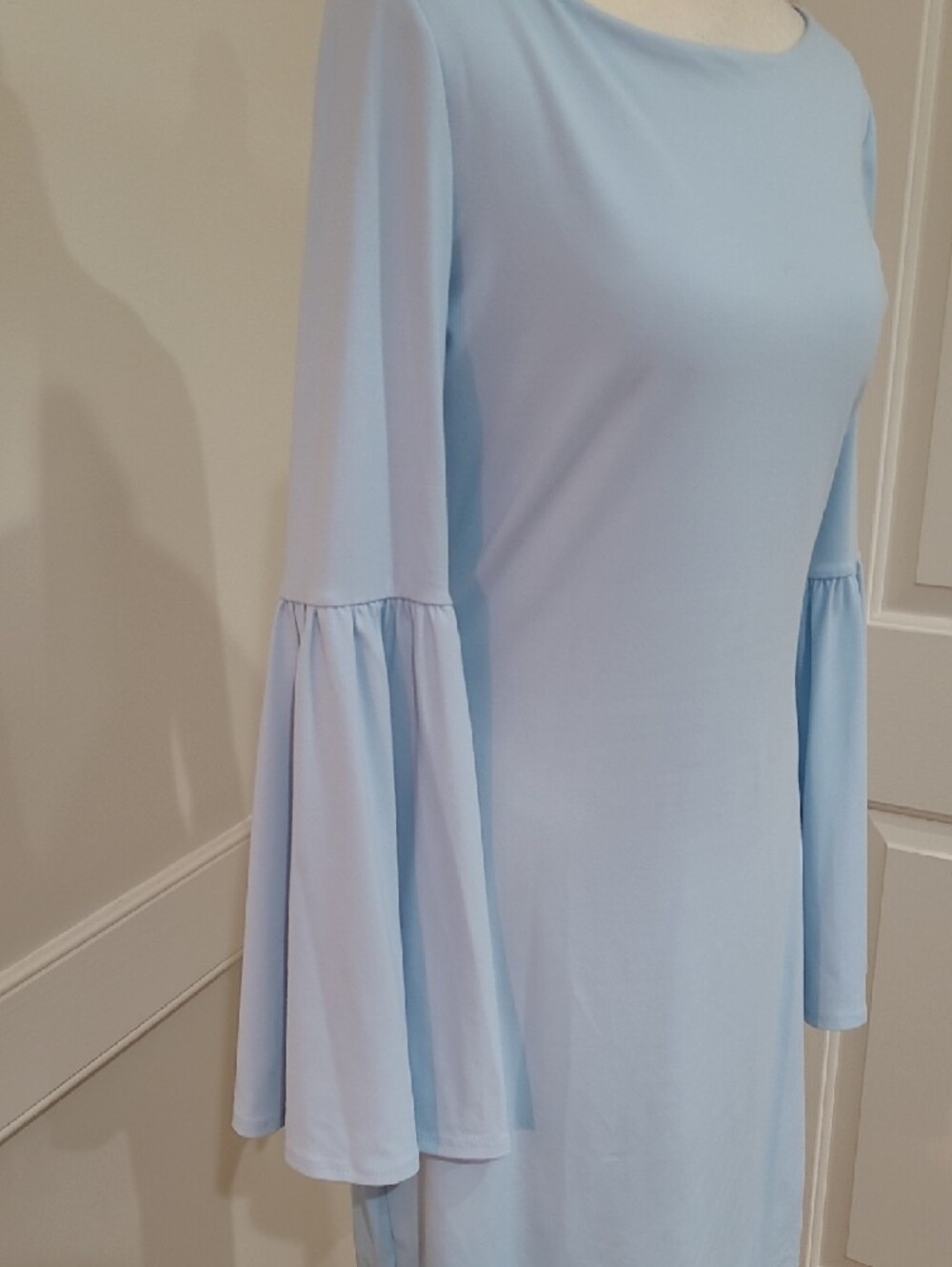 Susana Monaco Light Blue Bell Sleeve Shift Dress - Size M - Picture 4 of 8